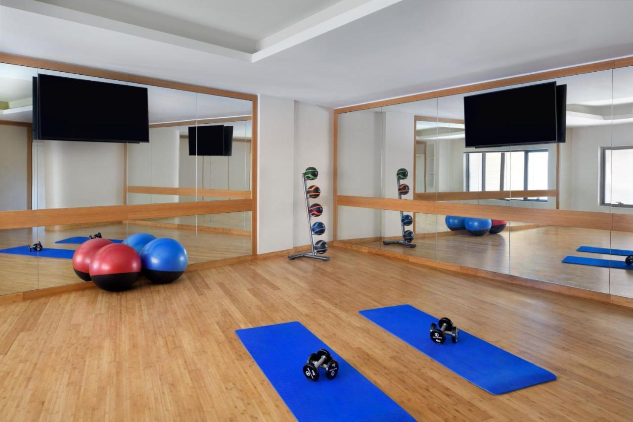 Marriott Executive Apartments Al-Hobar Kültér fotó The fitness centre